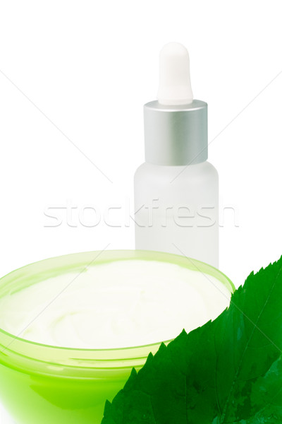 Foto d'archivio: Cosmetici · prodotti · foglia · verde · primo · piano · bianco · acqua