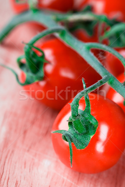 Tomaten bos vers houten tafel hout Stockfoto © marylooo