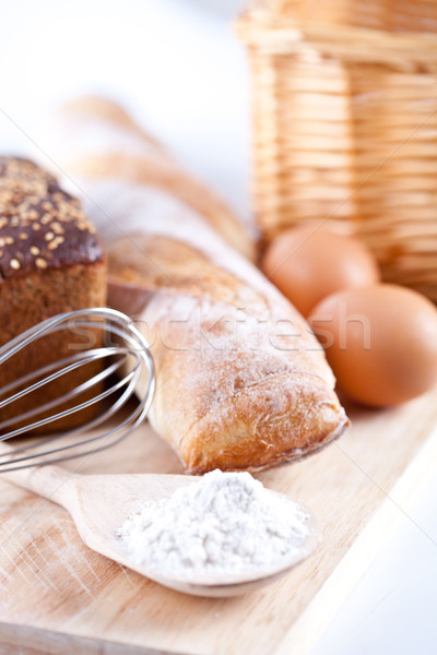 Brot Mehl Eier Küchengerät Still-Leben Holzbrett Stock foto © marylooo