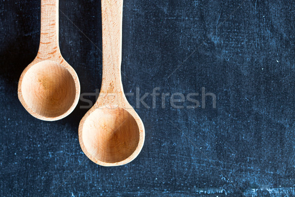 Dois colheres lousa madeira fundo Foto stock © marylooo