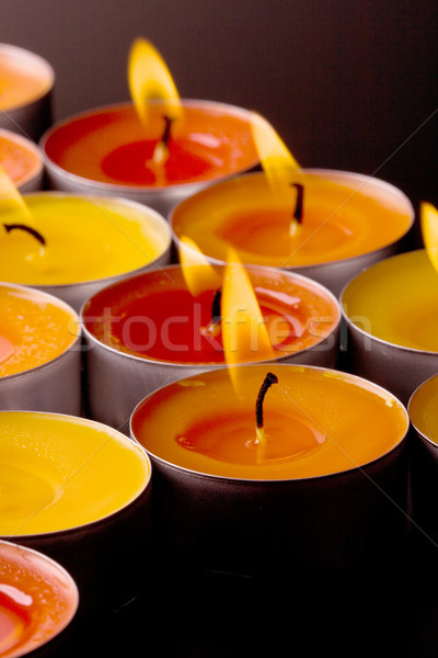 Vlammende kaarsen donkere brand groep leven Stockfoto © marylooo