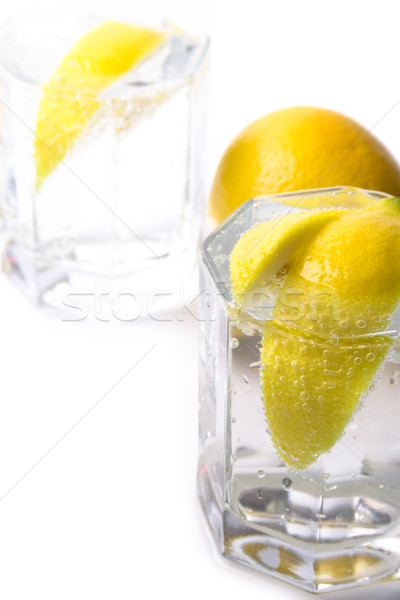 Stok fotoğraf: Soda · su · limon · dilimleri · iki · gözlük
