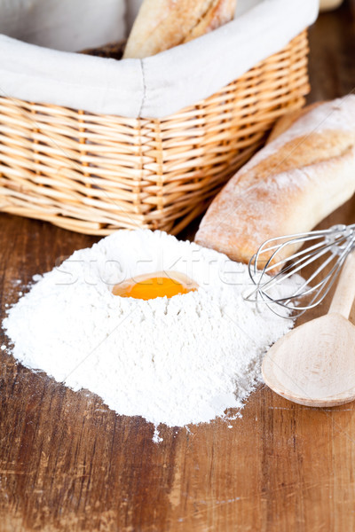 Brot Mehl Eier Küchengerät Still-Leben Holzbrett Stock foto © marylooo