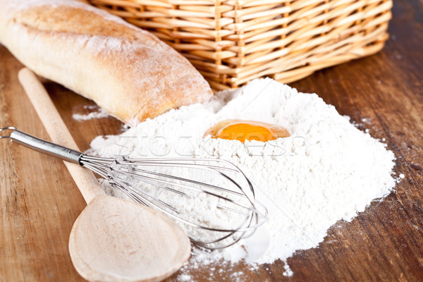 Brot Mehl Eier Küchengerät Still-Leben Holzbrett Stock foto © marylooo