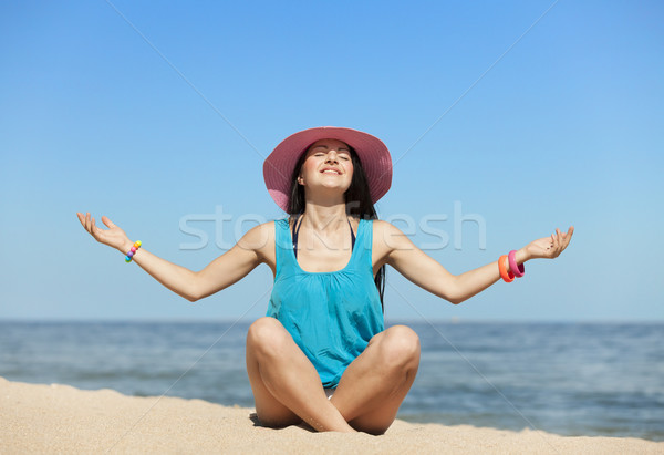 Hermosa niña playa mujeres feliz belleza azul Foto stock © Massonforstock