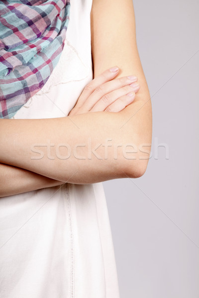 Krzyż ręce łokieć dziewczyna strony moda Zdjęcia stock © Massonforstock