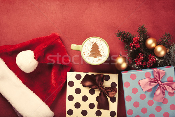 Cappuccino Geschenke Tasse Weihnachtsbaum Form rot Stock foto © Massonforstock