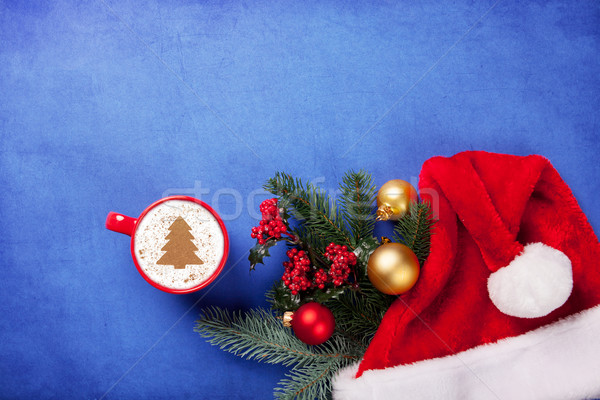 Stock fotó: Cappucchino · ajándékok · csésze · karácsonyfa · forma · kék