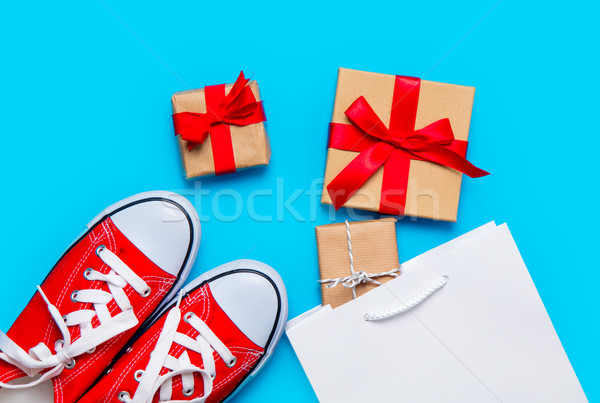 Groß rot cool Einkaufstasche schönen Geschenke Stock foto © Massonforstock