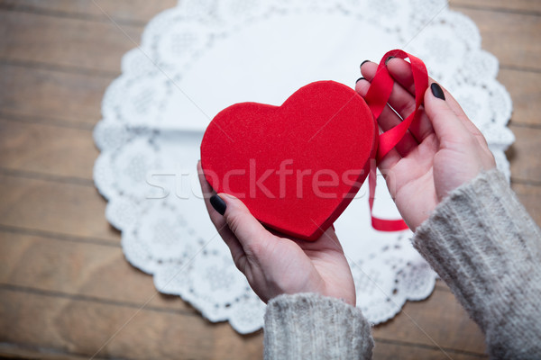 Stockfoto: Handen · speelgoed · mooie · vrouw · hart