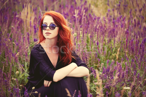 Stockfoto: Meisje · zonnebril · lavendel · veld · portret · mooie