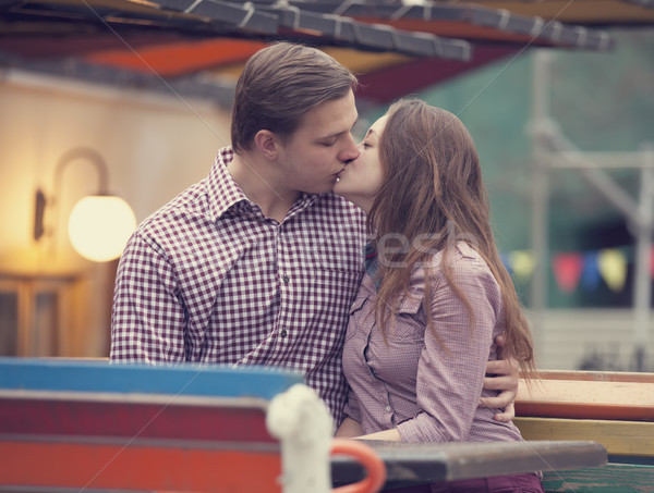 Jonge man meisje cafe liefde man stad Stockfoto © Massonforstock