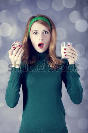 Foto stock: Belo · mulheres · doce · árvore · de · natal · sorrir · feliz