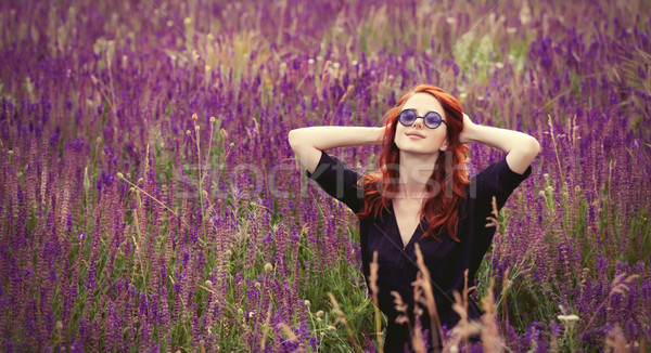 Stockfoto: Meisje · zonnebril · lavendel · veld · portret · mooie