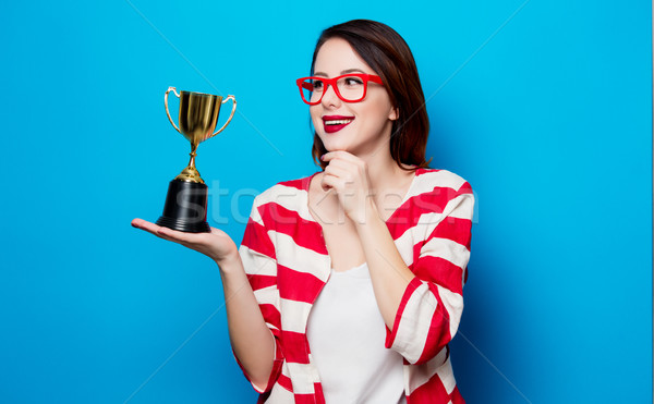 Foto stock: Jovem · sorrindo · copo · troféu · retrato · belo