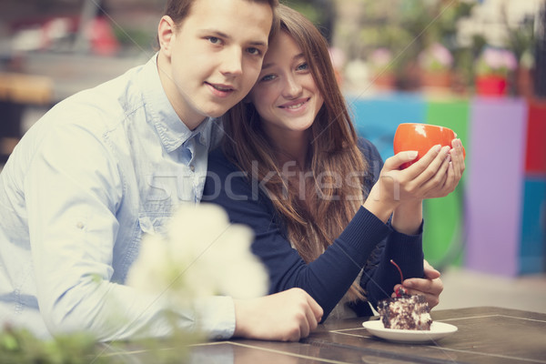 Kafejka miłości człowiek miasta grupy Zdjęcia stock © Massonforstock