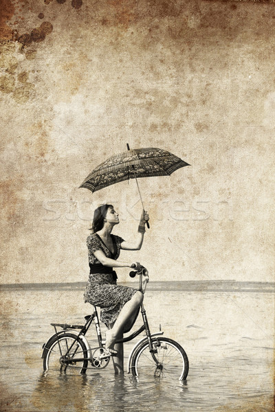 女孩 傘 自行車 照片 老 圖像 商業照片 © Massonforstock