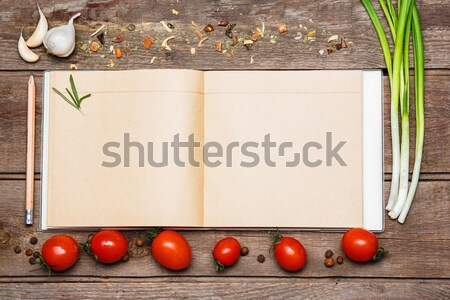 Deschide reteta carte maro roşii Imagine de stoc © master1305
