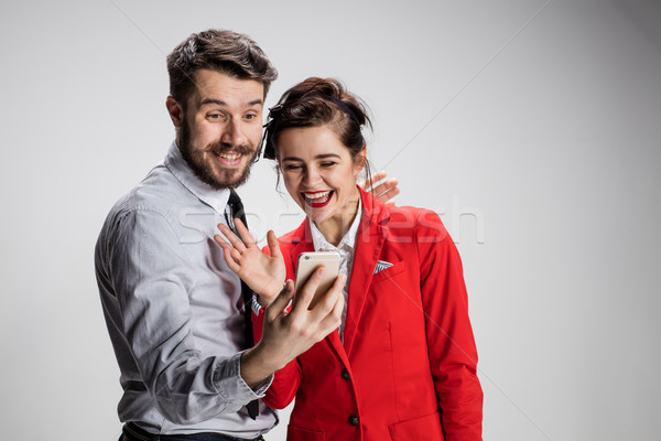 Stockfoto: Twee · collega's · vrienden · telefoon · camera