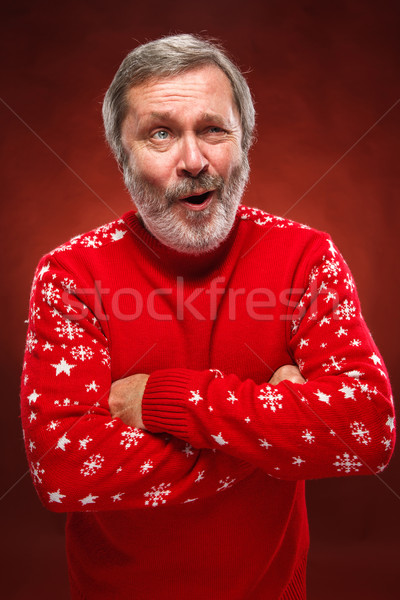 Expressief portret Rood man ongelukkig ouder Stockfoto © master1305