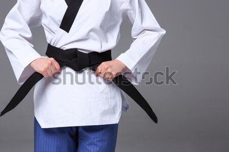 Foto d'archivio: Karate · ragazza · nero · cintura · mani · bianco