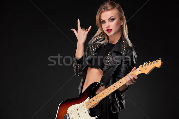красивая девушка играет гитаре красивой блондинка девушки Сток-фото © master1305