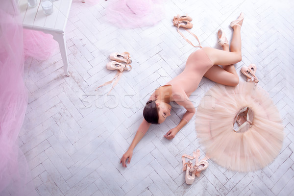 [[stock_photo]]: Professionnels · danseur · de · ballet · performances · ballerine · fond