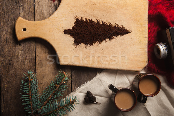 Zwei Tassen Kaffee Holz Weihnachtsbaum Boden Stock foto © master1305