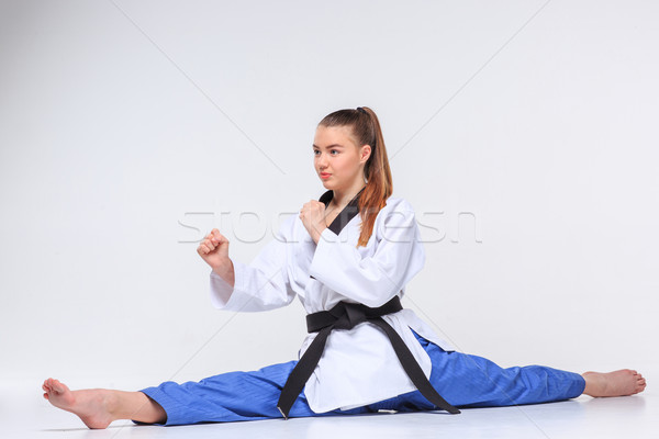 Foto stock: Karatê · menina · preto · cinto · branco · quimono