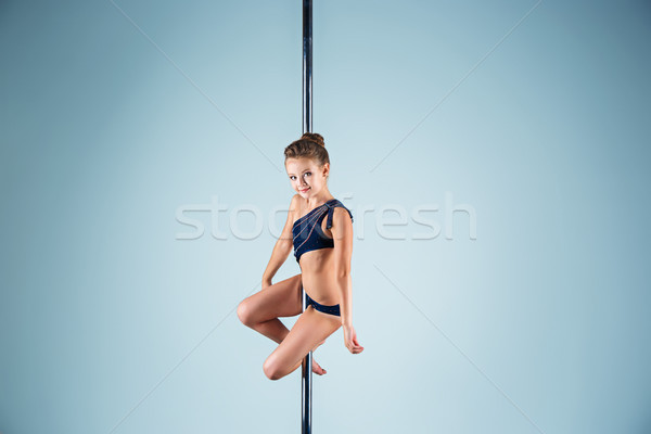Stock foto: Starken · anmutigen · junge · Mädchen · Akrobatik · Sport