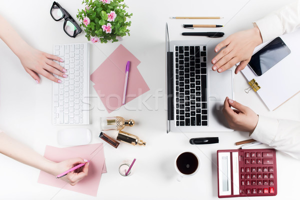 Arbeitsplatz Büro Technologie gemütlich männlich weiblichen Stock foto © master1305