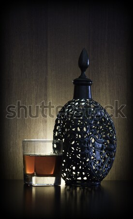 Scump coniac fotografie sticlă brandy antic Imagine de stoc © mastergarry