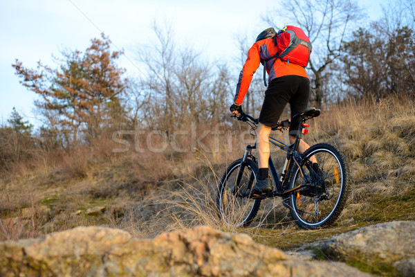 Kerékpáros lovaglás hegyi kerékpár nyom extrém sport űr Stock fotó © maxpro