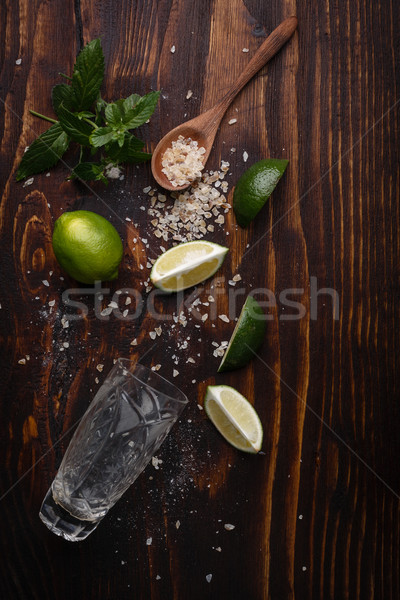 Malzemeler mojito karanlık ahşap masa kireç kaba Stok fotoğraf © maxsol7