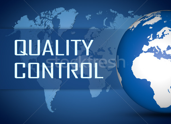 Foto stock: Controle · de · qualidade · globo · azul · mapa · do · mundo · cliente · conceito