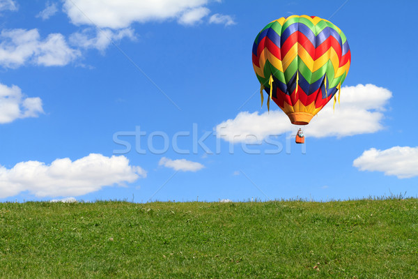 Heißluftballon farbenreich Himmel Landschaft Raum blau Stock foto © mblach