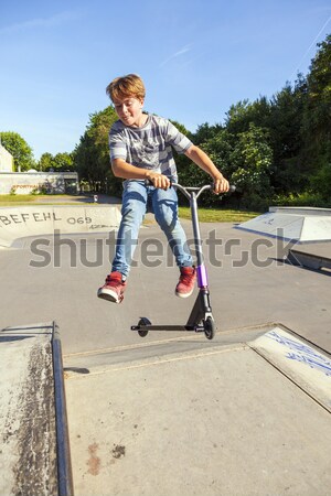 Skate parque deporte pelo Foto stock © meinzahn