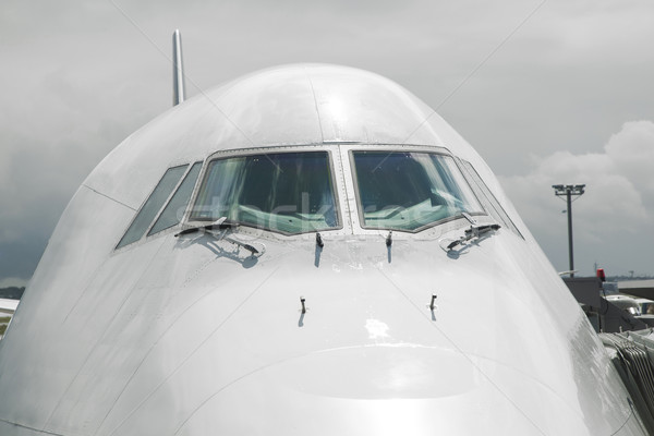 Szczegół samolotów nosa kabina pilota okno niebo Zdjęcia stock © meinzahn