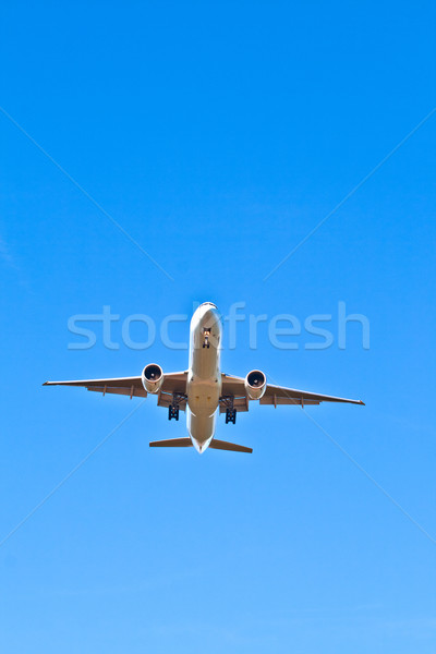 Repülőgép leszállás üzlet repülőgép repülőtér repülőgép Stock fotó © meinzahn