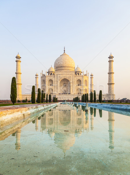 Taj Mahal nascer do sol luz Índia céu água Foto stock © meinzahn