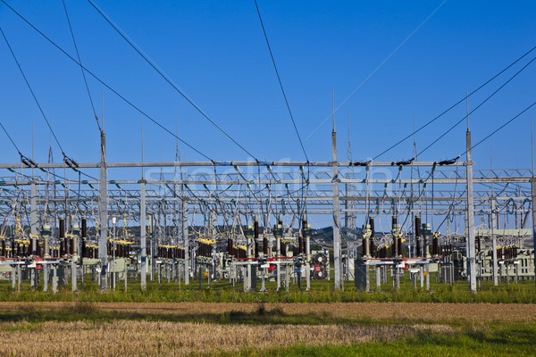 Elektrik elektrik santralı güzel renkli çayır Stok fotoğraf © meinzahn