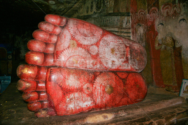 Buddah and painting in the famous rock tempel of Dambullah, Sri  Stock photo © meinzahn
