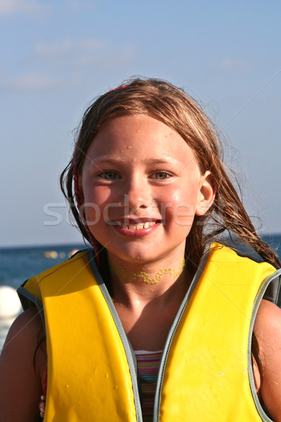 Genç kız plaj ıslak saç sevimli kız Stok fotoğraf © meinzahn