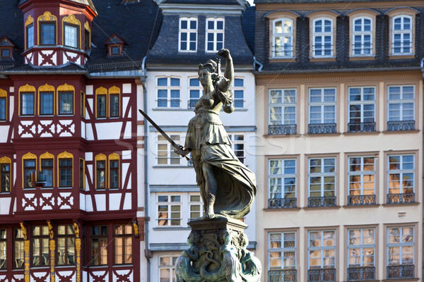 Statua signora giustizia Francoforte sul Meno business Foto d'archivio © meinzahn
