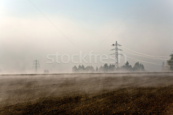 Felfelé ködös időjárás gyönyörű tájkép építkezés Stock fotó © meinzahn