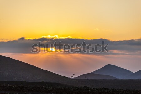 Foto stock: Espetacular · pôr · do · sol · vulcânico · montanhas · paisagem · montanha