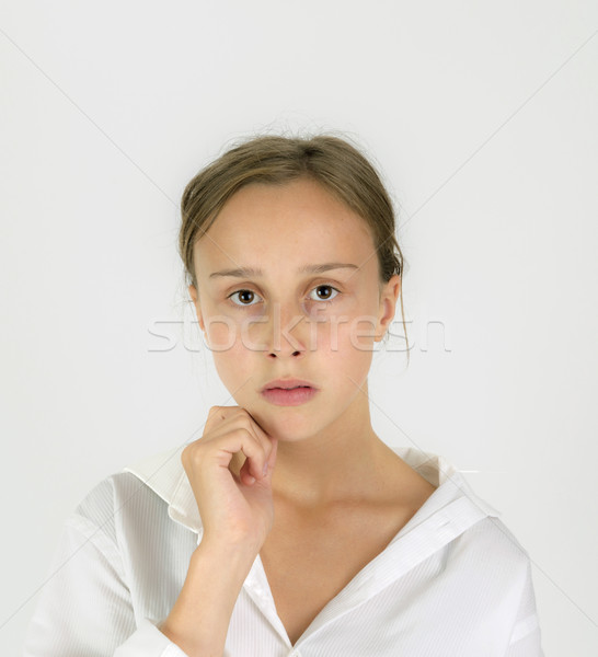 Jonge mooie tienermeisje bruin haar portret vrouw Stockfoto © meinzahn