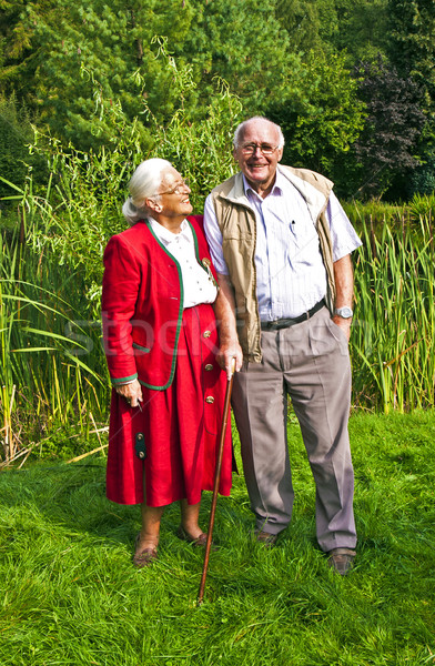 пожилого пару Постоянный стороны саду счастливым Сток-фото © meinzahn