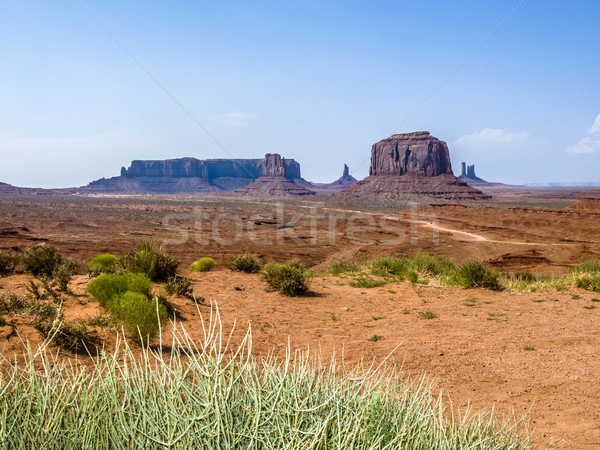 óriás homokkő képződmény völgy kék ég természet Stock fotó © meinzahn
