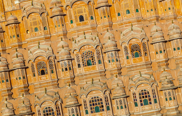Palat India oraş perete roşu piatră Imagine de stoc © meinzahn